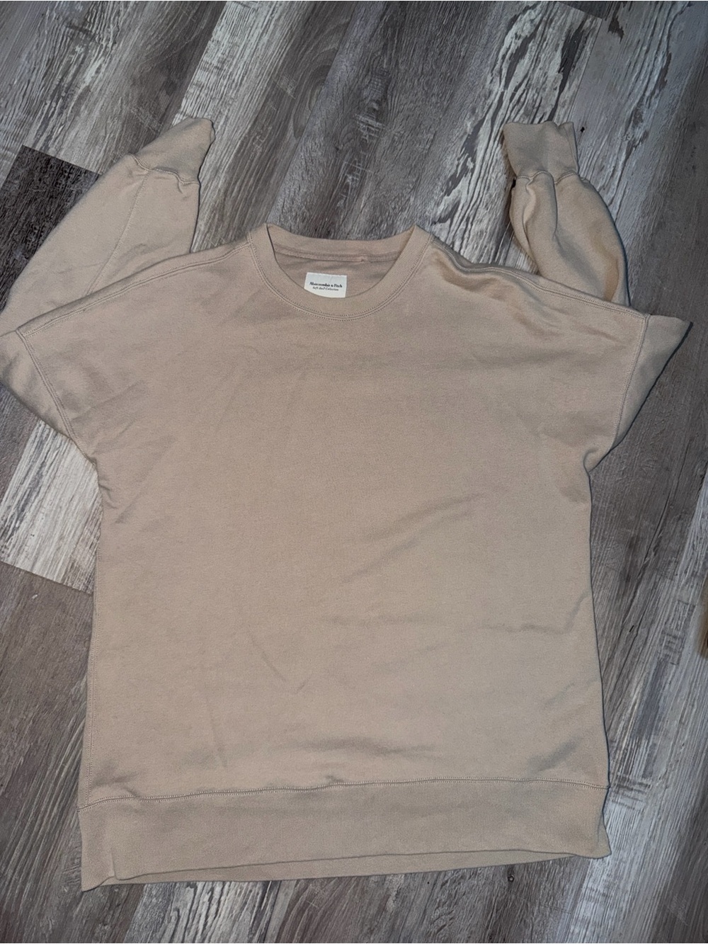 Abercrombie & Fitch Soft A&F Beige Crewneck Sweatshirt - Picture 4 of 4